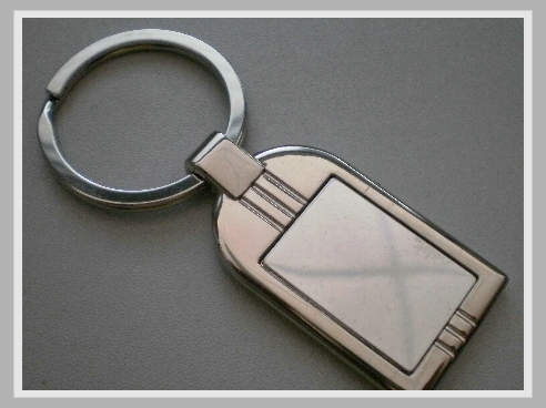 PZMMK-04 Metal keychain